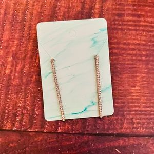 💫Dangle Earrings💫